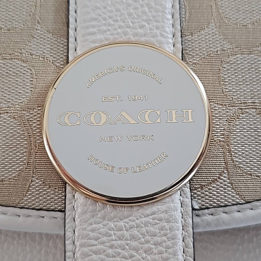 SOLD! Coach Dempsey crossbody bag sign jacquard canvas and chalk white leather - Picture 9 of 12